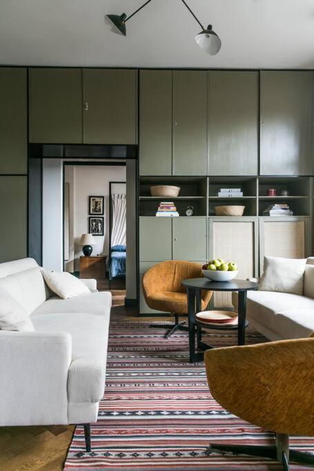 Dark Blue Apartment Warsaw Exterior photo